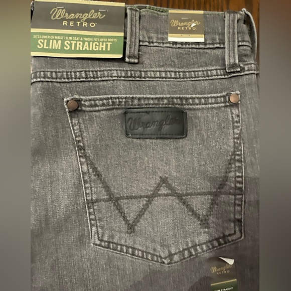 NWT Wrangler Retro Slim/Straight Grey Jeans 
36 x 30 - Picture 1 of 5